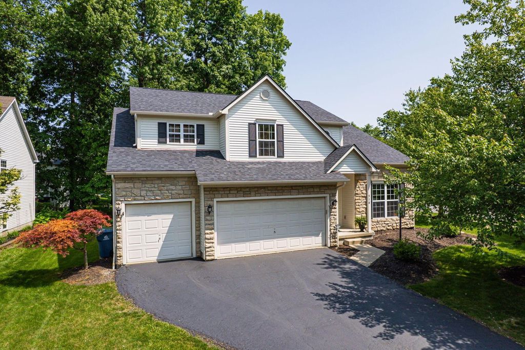 Real estate listing image