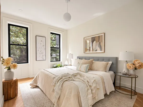 340 Lincoln Road image 13 of 25