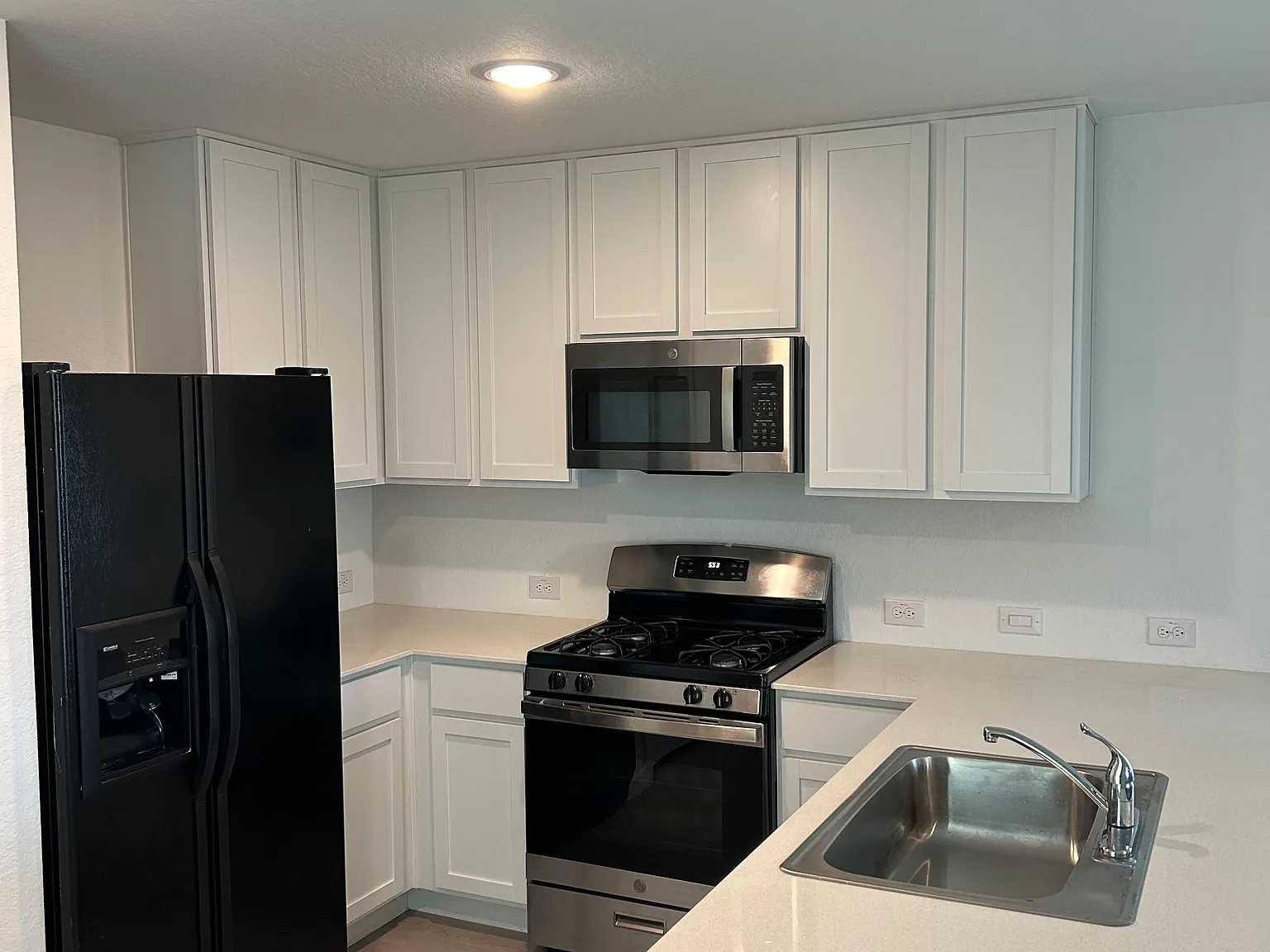 4 bed, 2.5 bath, 1535 sqft, $1,697 — Photo 4