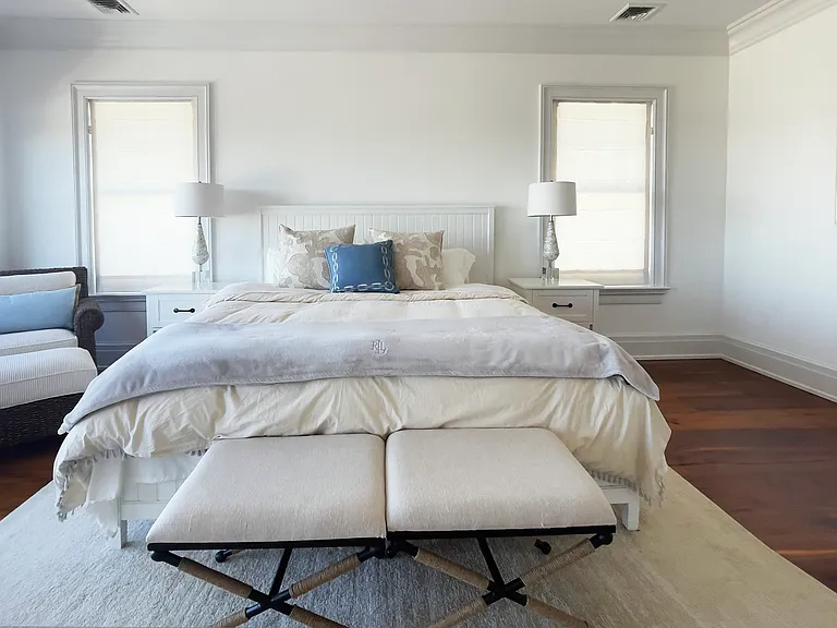 938 Sound Shore Rd — Photo 33