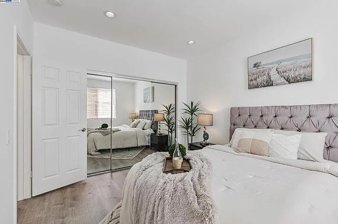 455 Navaro Way #201 — Photo 15