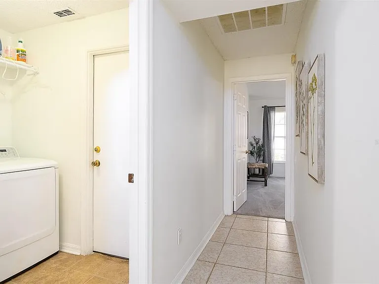 254 Oak Park Pl — Photo 8
