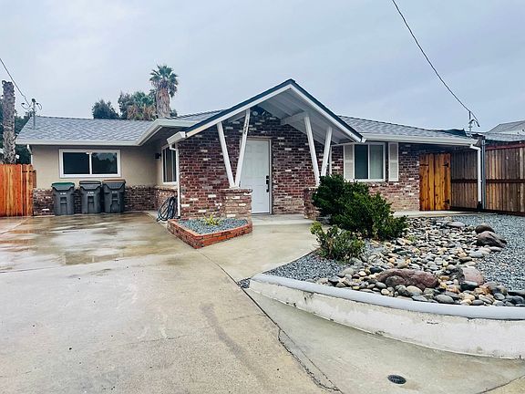 2nd image of 1645 Citrus St