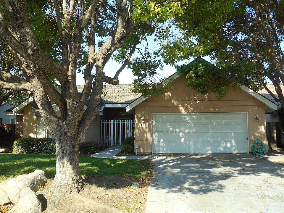 2nd image of 1123 N Crenshaw St
