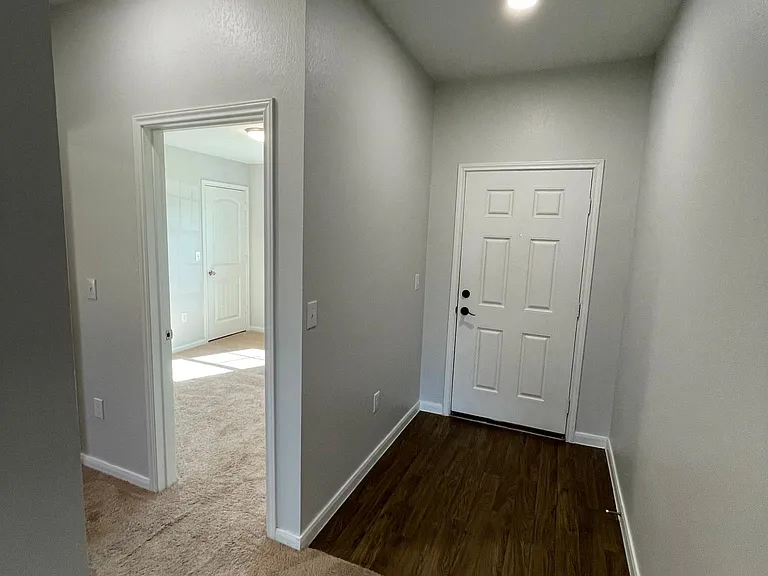 136 Voss — Photo 4
