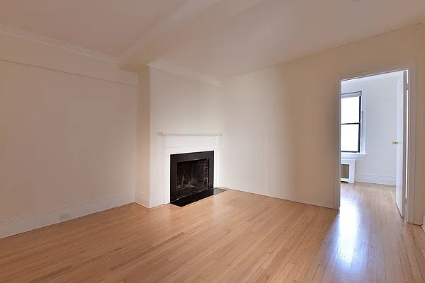 Rented by Noble Realty | media 7