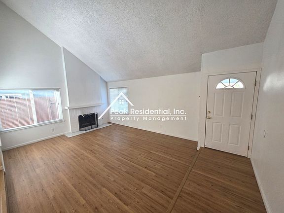 3rd image of 8057 Stone Canyon Cir