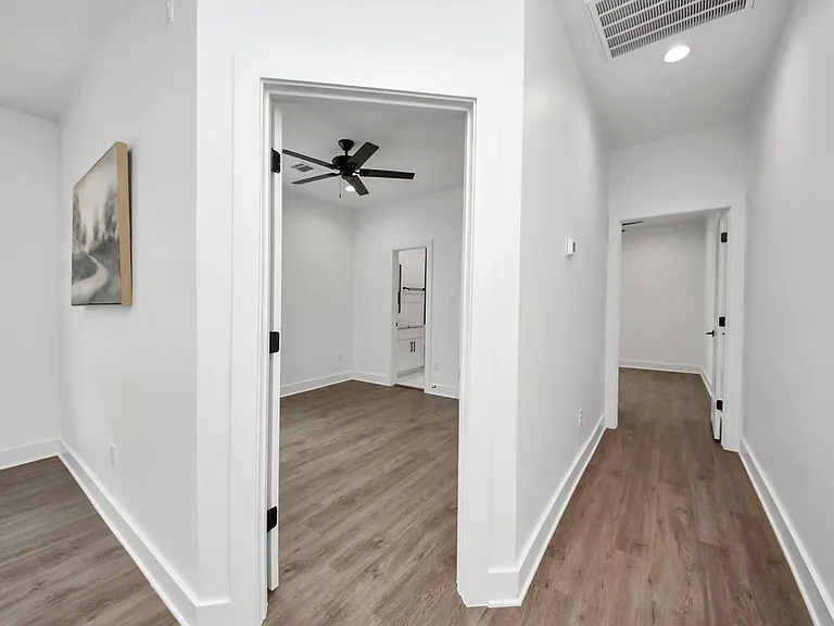 5029 Broom St #A — Photo 22
