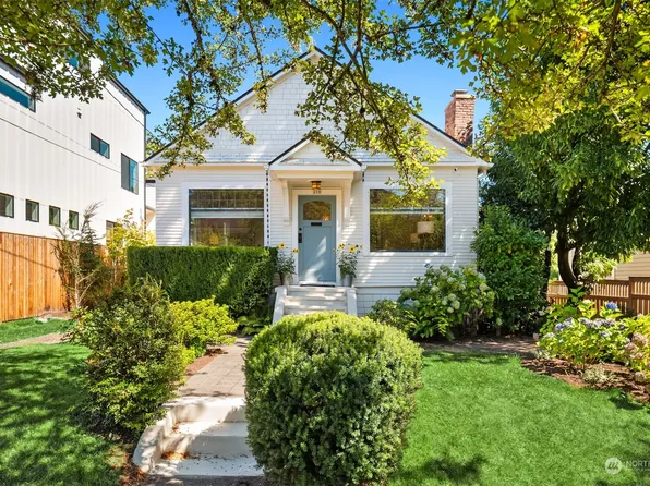 210 29th Avenue E, Seattle, WA 98112