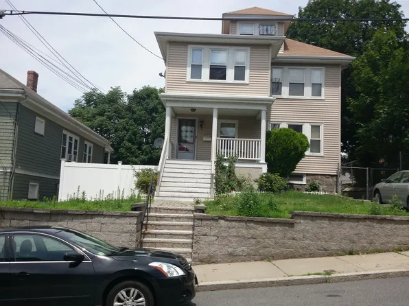 139 Fairmount St, Dorchester, MA 02124