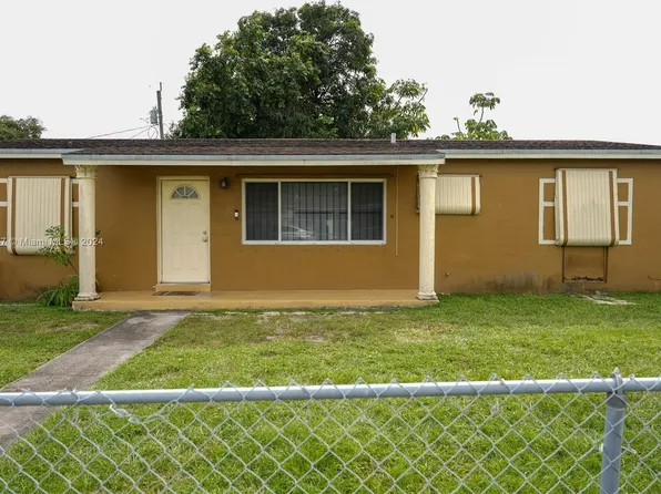 3130 NW 160th St, Miami Gardens, FL 33054