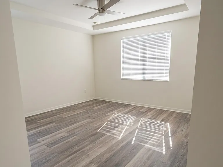 15465 Summit Place Cir — Photo 17