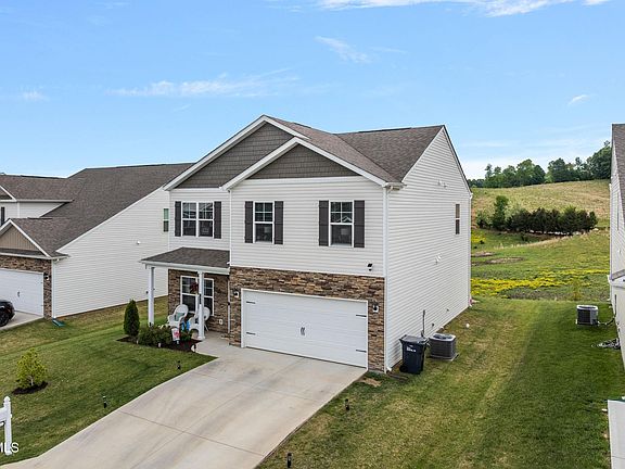 5th image of 106 Thistle Dr