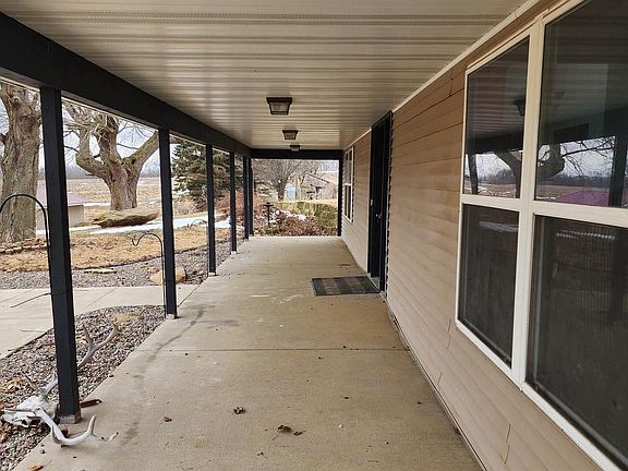 3rd image of 14177 Irish Ridge Road