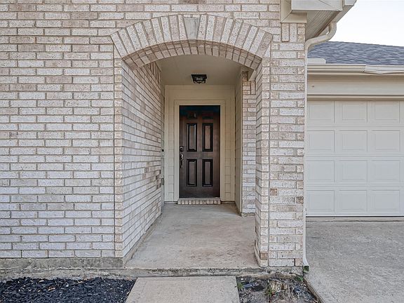 3rd image of 3214 Northgate Ct