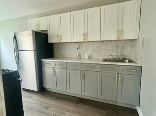 24 Stevens Ave FLOOR 2, Jersey City, NJ 07305