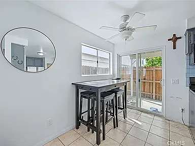 6244 S Comstock Ave — Photo 5