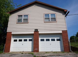 606 Crescent Hill Dr, Campbellsville, KY 42718