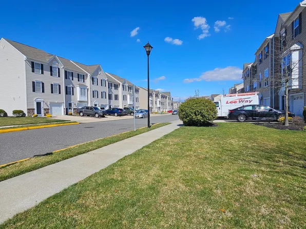 2102 E Oak Rd Unit A1, Vineland, NJ 08361