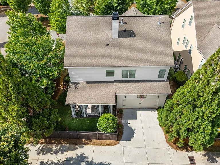715 Saybeck Way — Photo 37