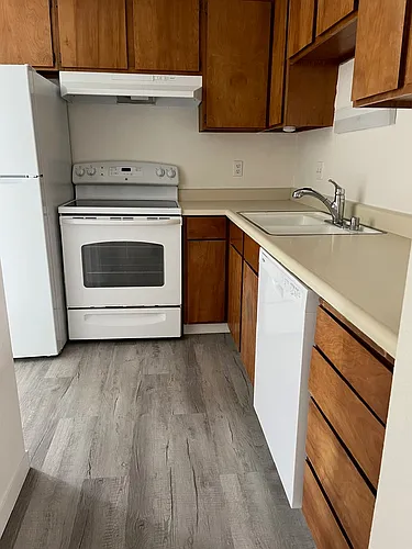 1019 Civic Center Dr #D Photo 1