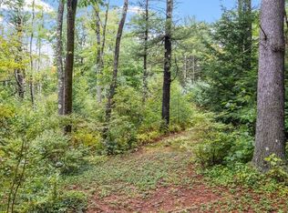 215 Queen Lake Rd, Phillipston, MA 01331