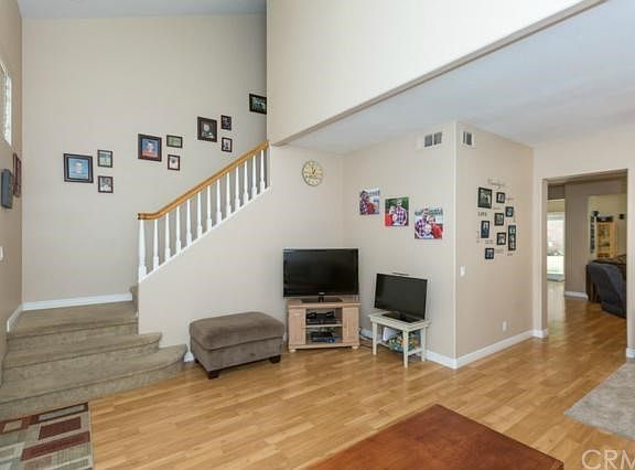 4th image of 17 Surfbird Ln