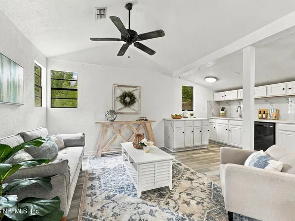113 SUZANNE Avenue #D, Orange Park, FL 32073
