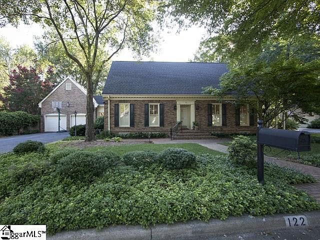 1st image of 122 Kellett Park Dr