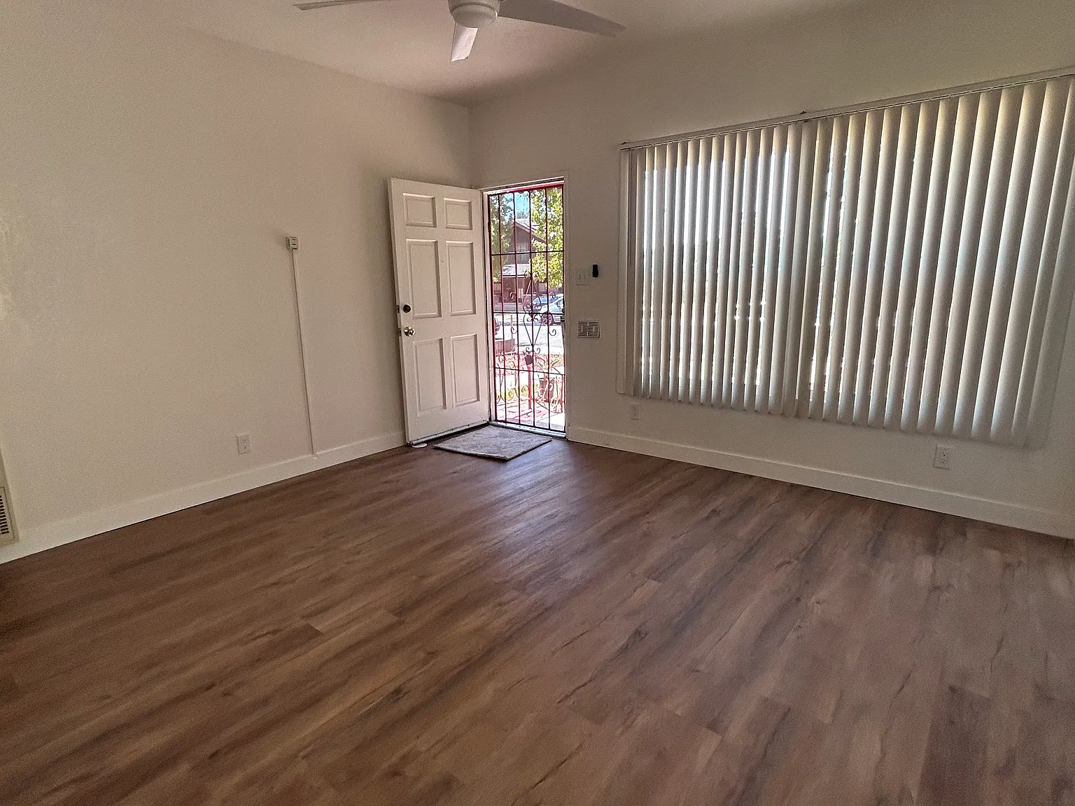 1 bed, 417 sqft, $1,875 — Photo 1