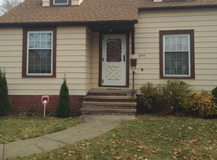 3733 W 129th St, Cleveland, OH 44111