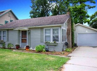 304 W Dean Ave, Monona, WI 53716