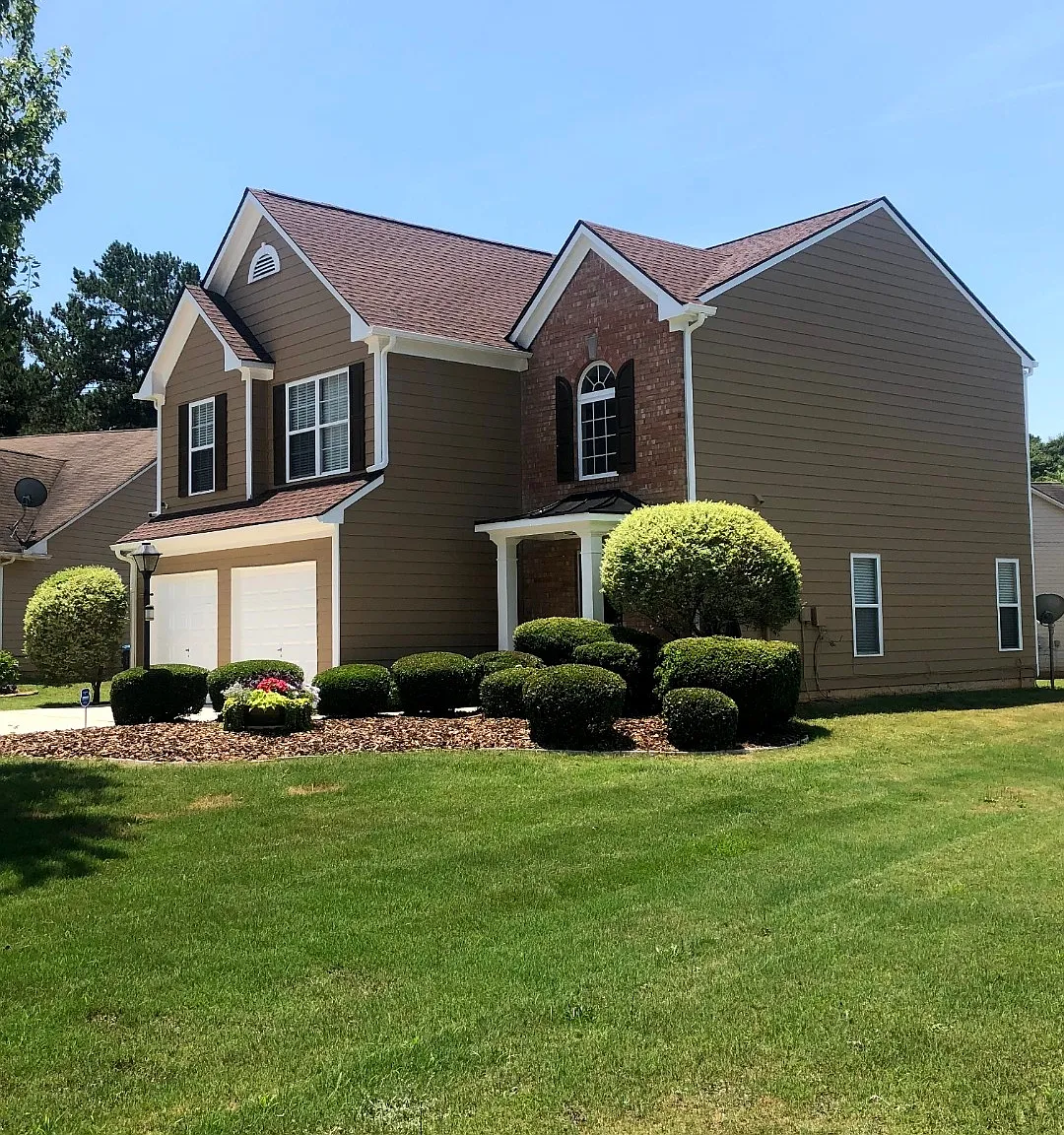 3 bed, 2.5 bath, 1630 sqft, $3,200 — Photo 2