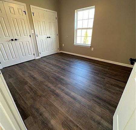 4th image of 171 Clearwater Dr