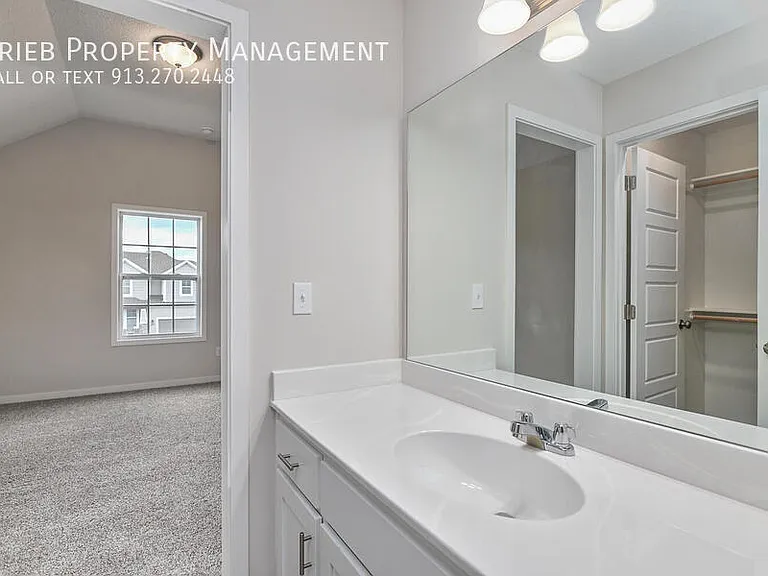 2677 W Dartmouth St — Photo 1