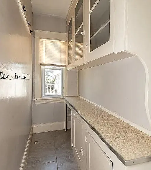 5601 Stickney Ave #UP — Photo 10