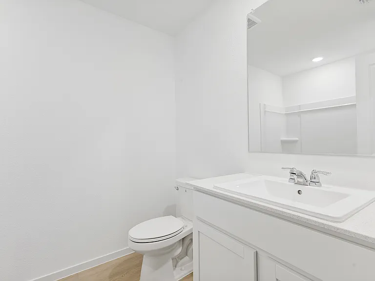 1621 Baugh St — Photo 13