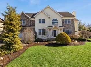 2 Cornerstone Way, Livingston, NJ 07039
