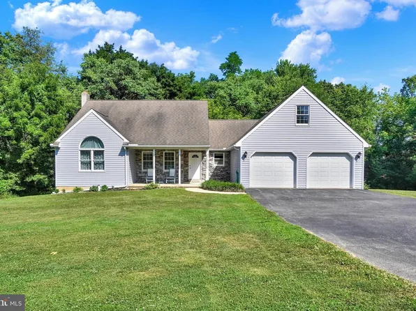 176 Falmouth Rd, Bainbridge, PA 17502
