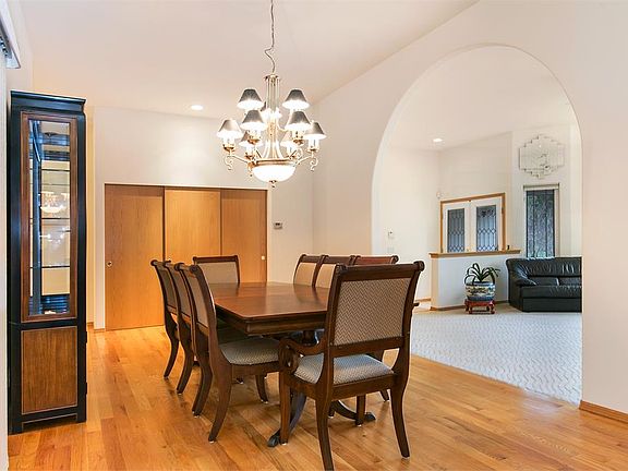 5th image of 76 NE Boscola Ln