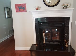 16 Forest Ridge Ct, Sandy Springs, GA 30350