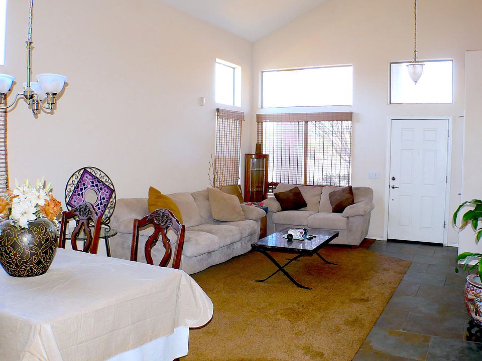1st image of 10259 W Hilton Ave