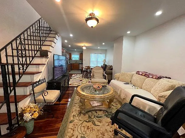 6525 Edmund St photo 1