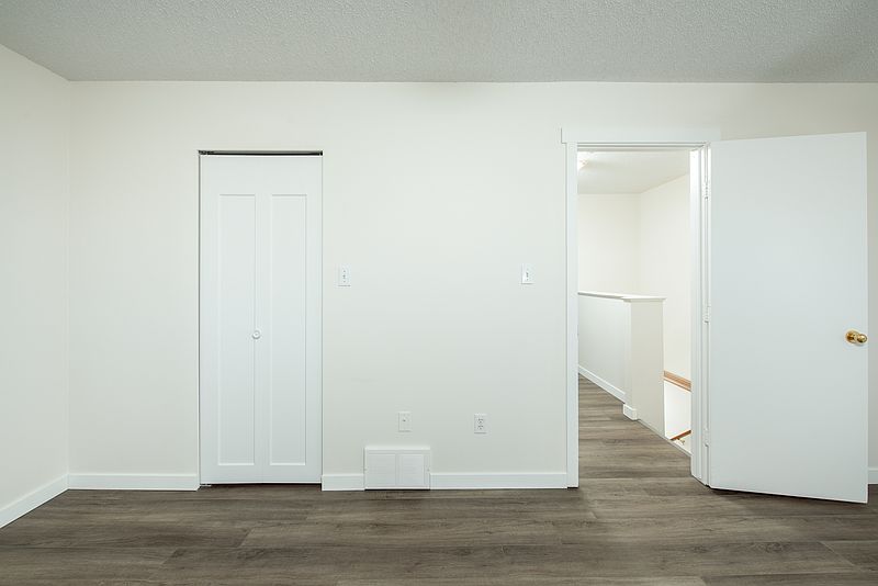 Spruce Grove Apartment for rent - 2 Bedrooms — photo 72