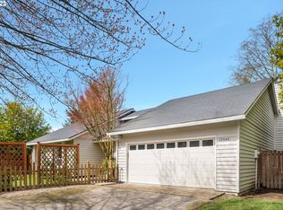 12545 Boones Ferry Rd, Lake Oswego, OR 97035