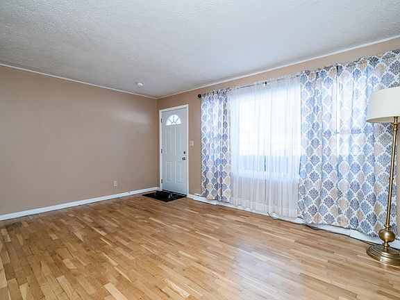 4th image of 414 Park Ave