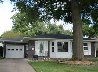 2229 30th St, Rock Island, IL 61201