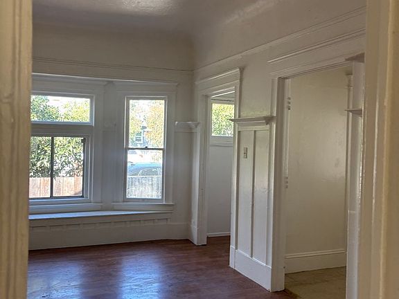 5th image of 105 McCreery Ave #A