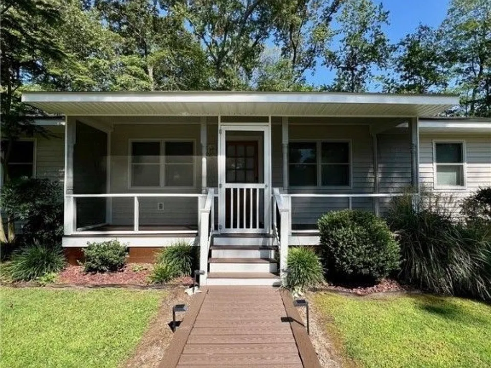 1016 Sherwood Dr