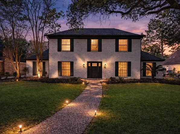 1822 Anvil Dr, Houston, TX 77090